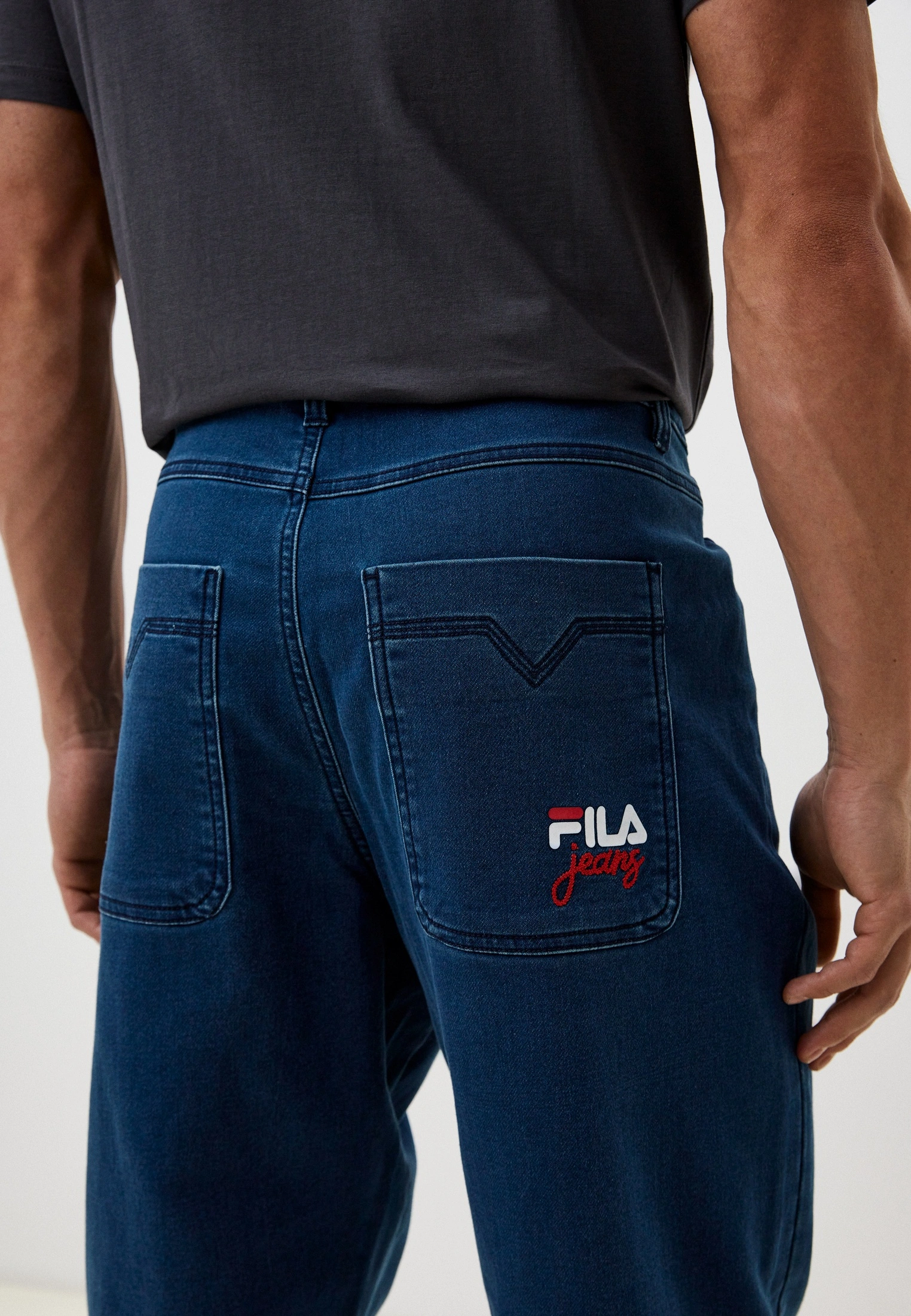 картинка Джинсы Fila от магазина Одежда+